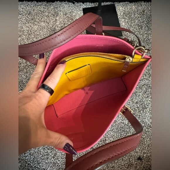 COACH MOLLIE 26 TOTE IN COLORBLOCK - Picture 8 of 13